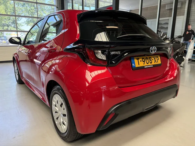 Toyota Exterior Colour (2023) — foto 1