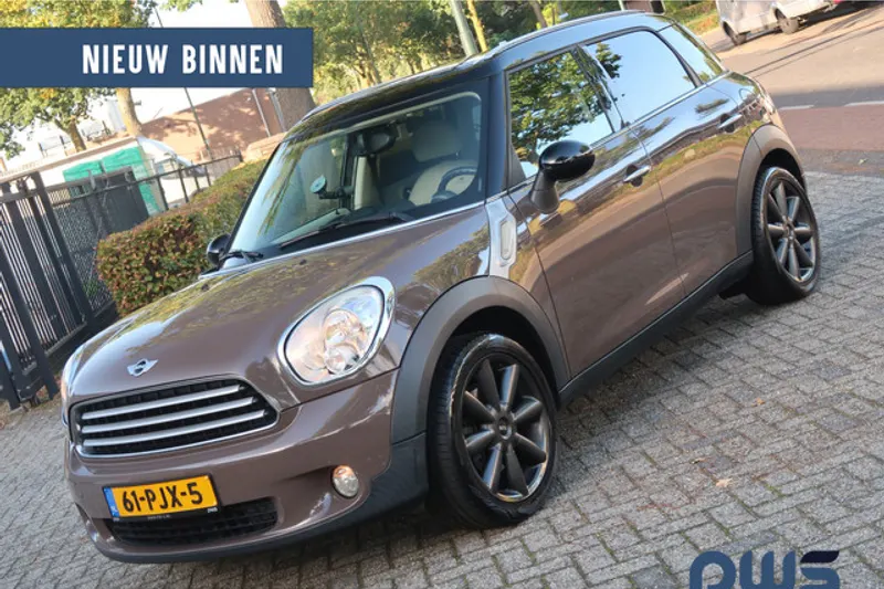 MINI Countryman (2011)