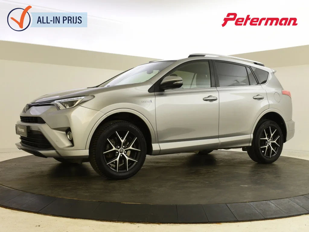 Toyota RAV4 (2016) — foto 1