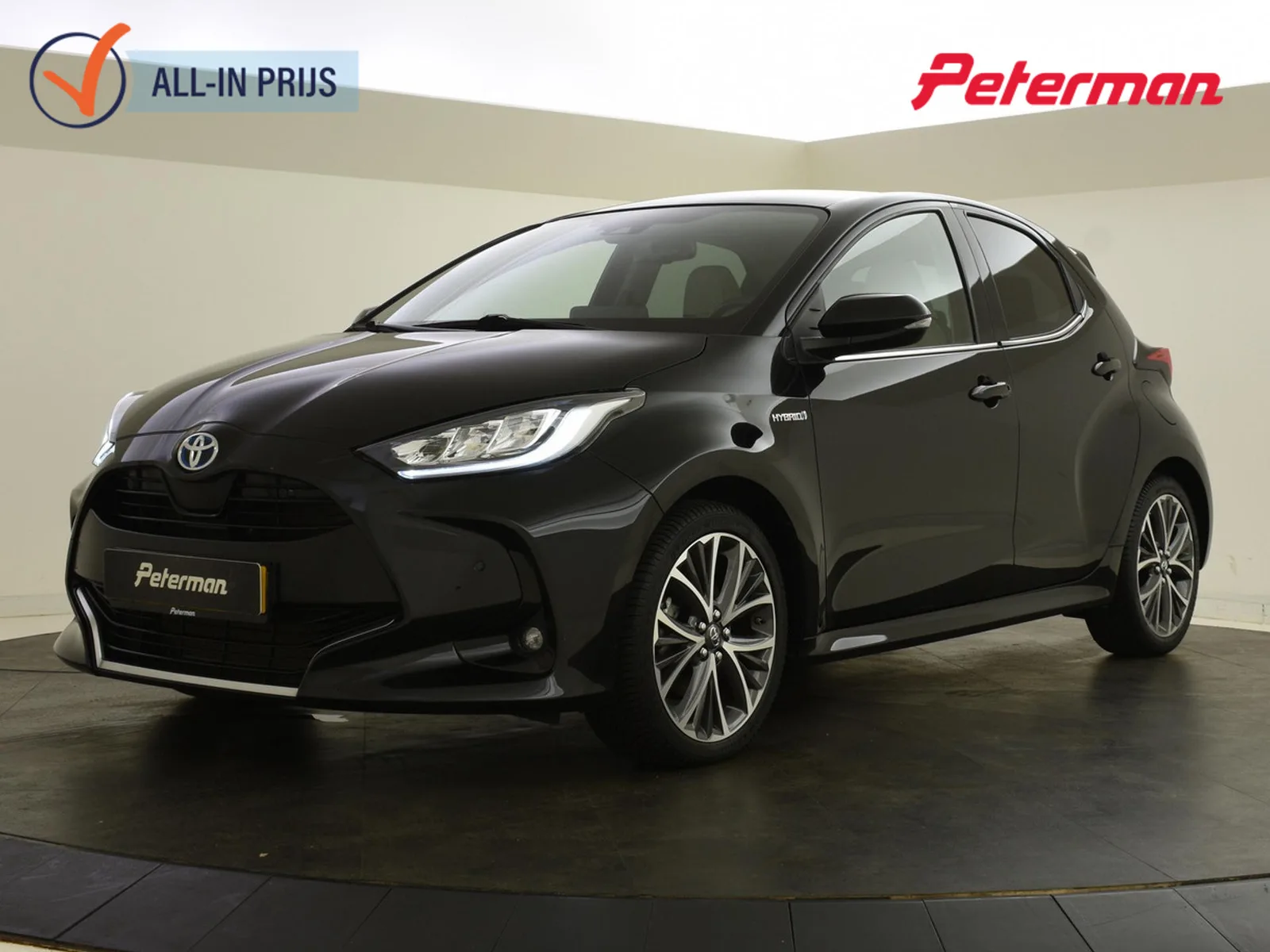 Toyota Yaris (2021) — foto 1
