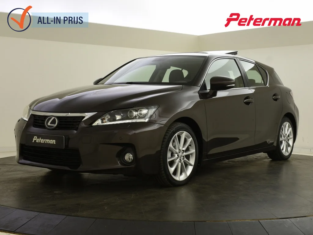 Lexus CT (2011) — foto 1