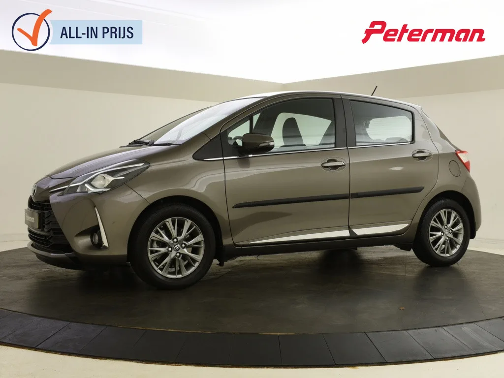 Toyota Yaris (2018) — foto 1