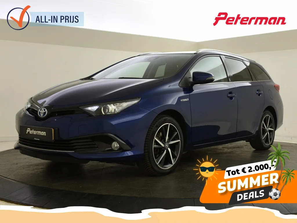 Toyota Auris (2018) — foto 1