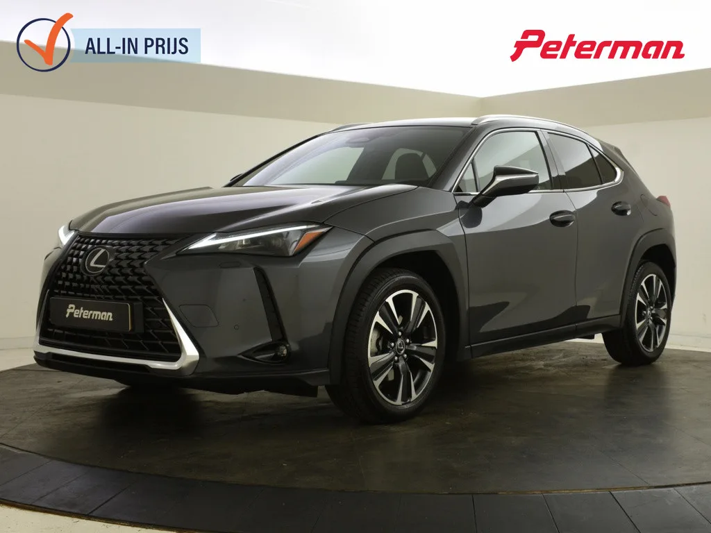 Lexus UX (2025) — foto 1