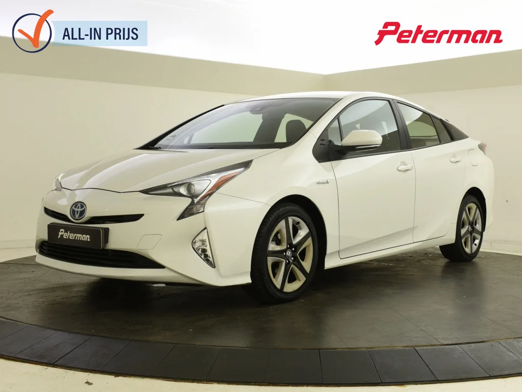 Toyota Prius (2017) — foto 1