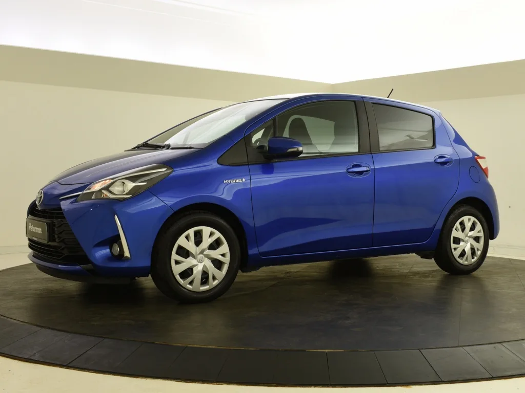 Toyota Yaris (2018) — foto 1