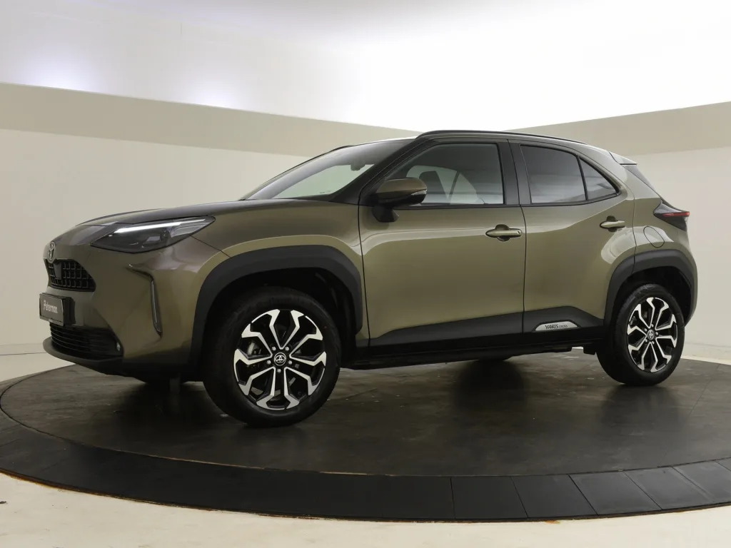 Toyota Yaris Cross (2024) — foto 1