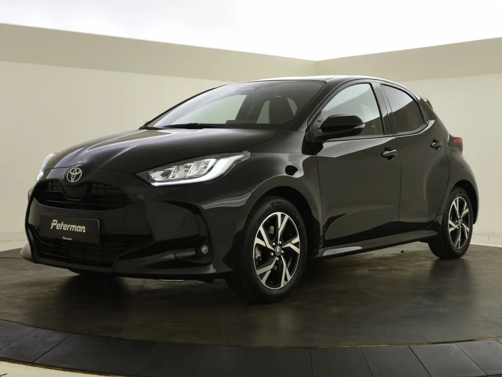 Toyota Yaris (2024) — foto 1