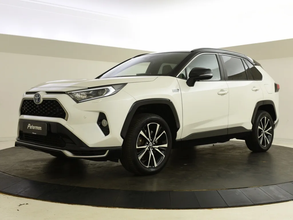 Toyota RAV4 (2022) — foto 1