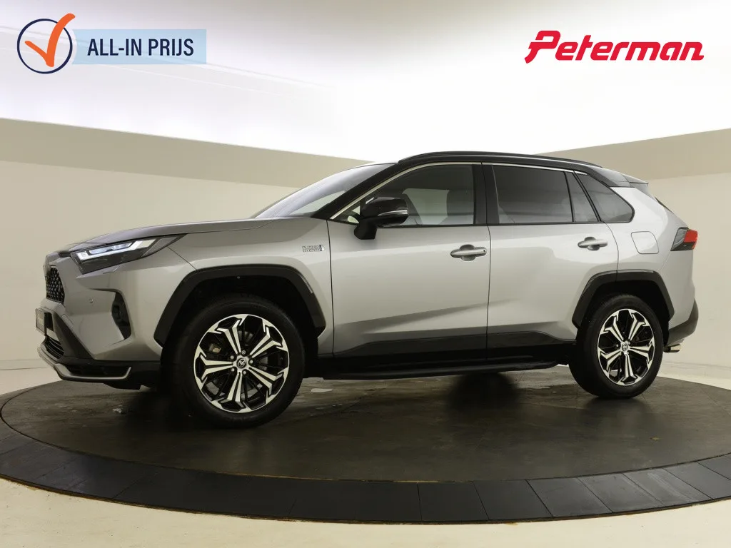 Toyota RAV4 (2023) — foto 1