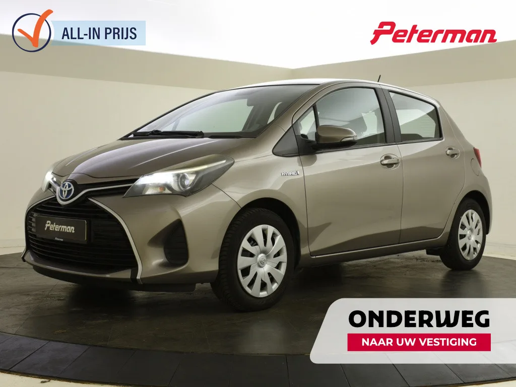 Toyota Yaris (2015) — foto 1