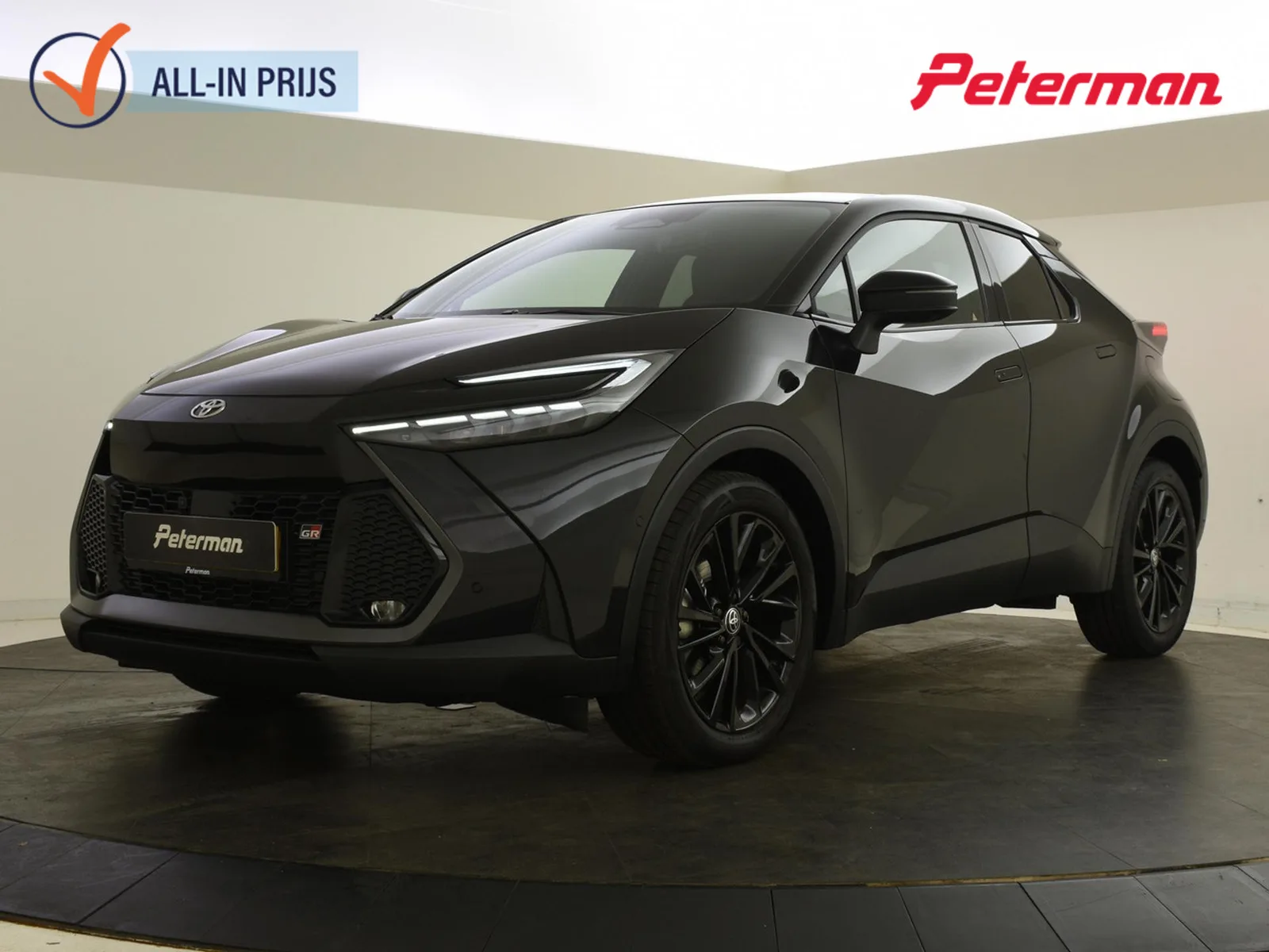 Toyota C-HR (2024) — foto 1