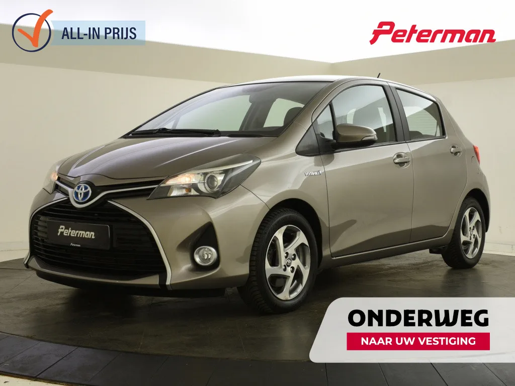 Toyota Yaris (2015) — foto 1