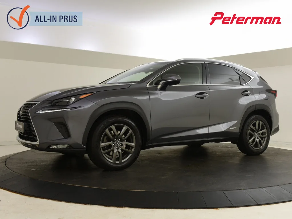 Lexus NX (2020) — foto 1