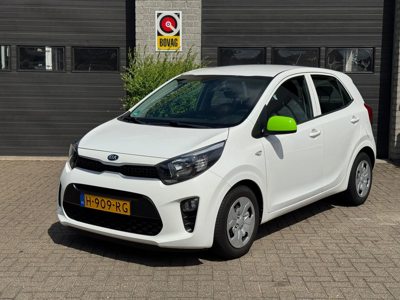 Kia Picanto (2020) — foto 1