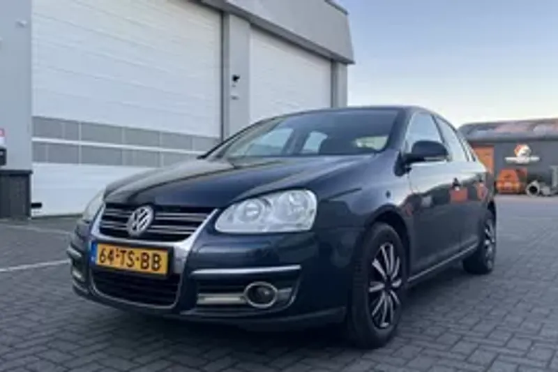 Volkswagen Jetta (2007)