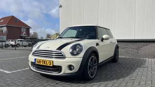 MINI One (2012) — foto 1