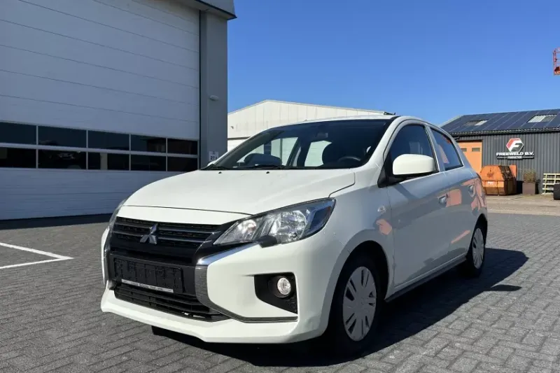 Mitsubishi Space Star (2020)
