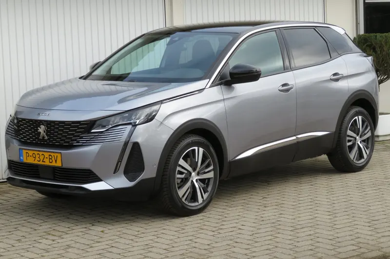 Peugeot 3008 (2022)