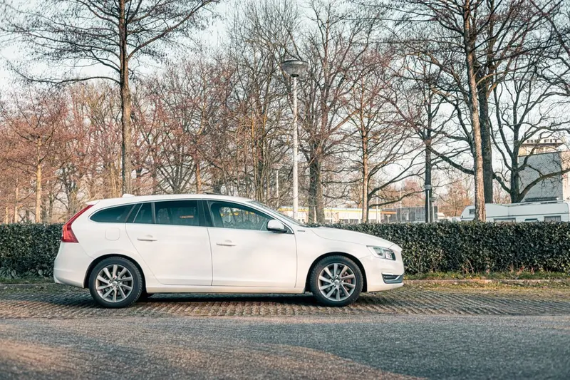 Volvo V60 (2015)