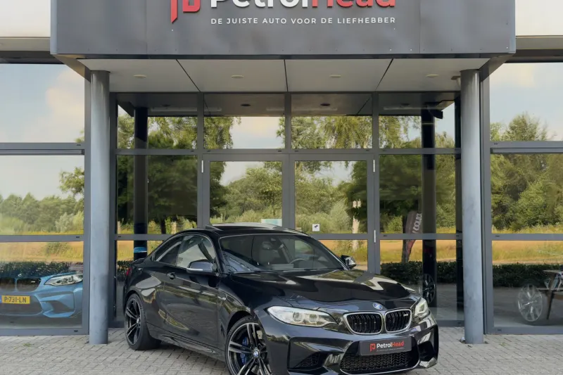 BMW M2 (2016)