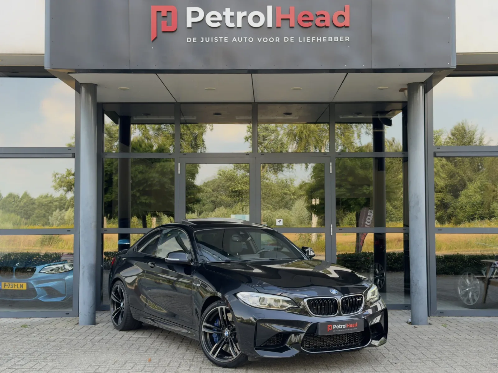 BMW M2 (2016) — foto 1