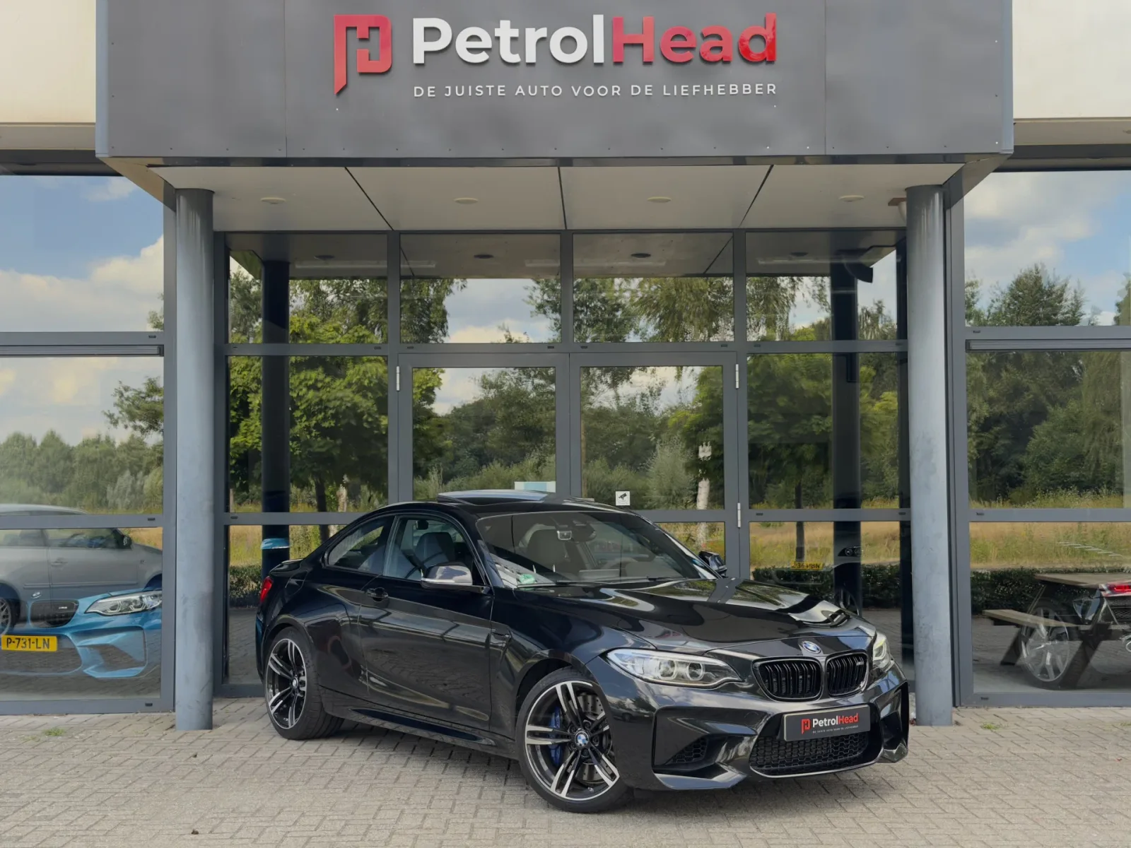 BMW M2 (2016) — foto 1