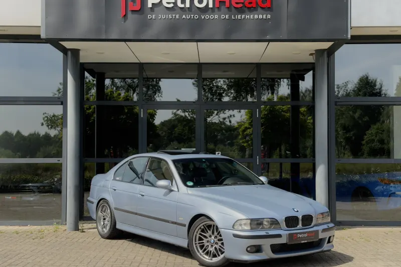 BMW M5 (1998)