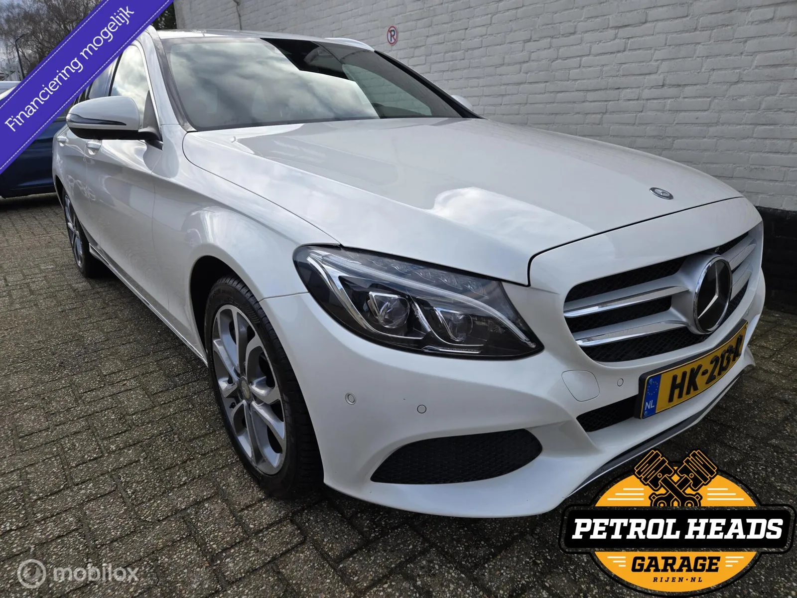 Mercedes-Benz C350e (2015) — foto 1