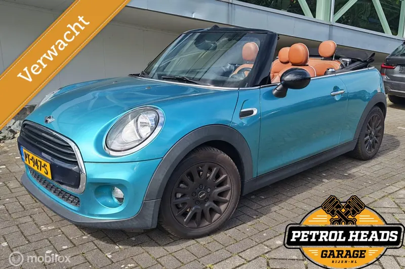 MINI Cabrio (2017)