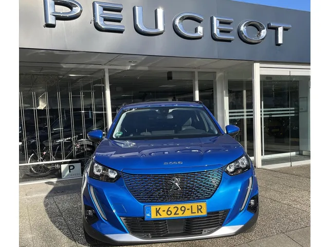 Peugeot e-2008 (2020) — foto 1