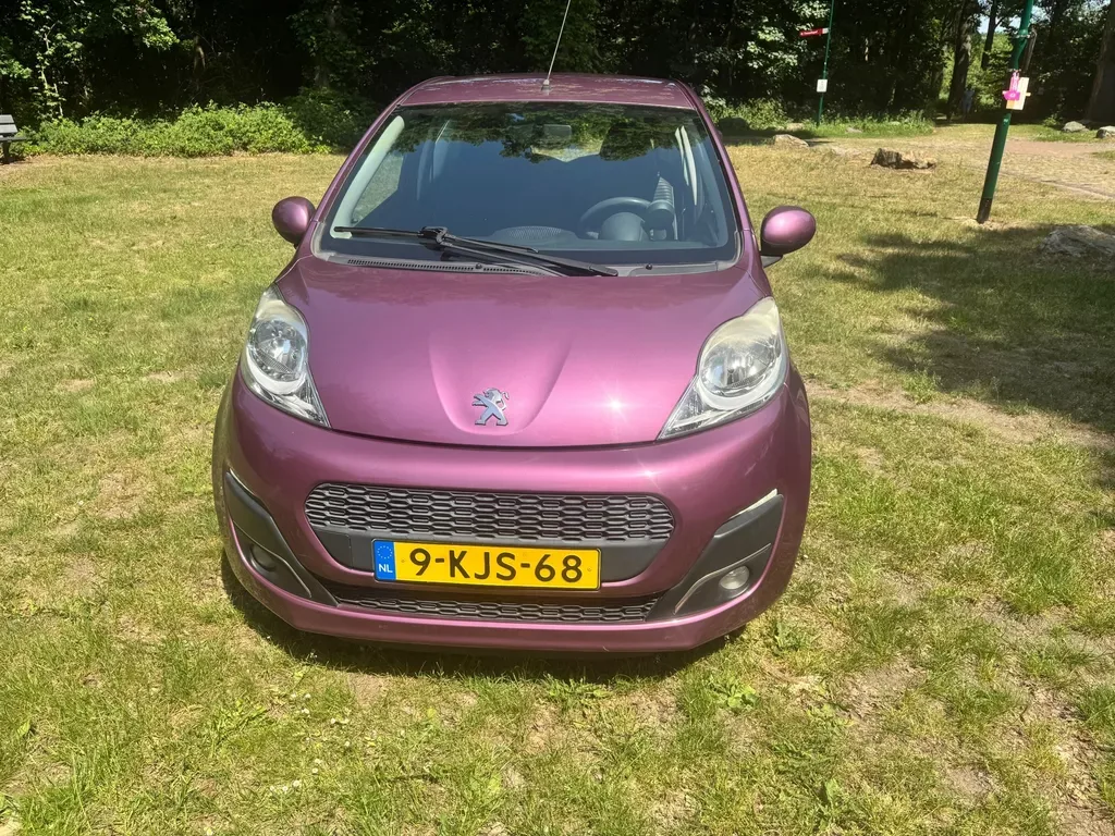 Peugeot 107 (2013) — foto 1
