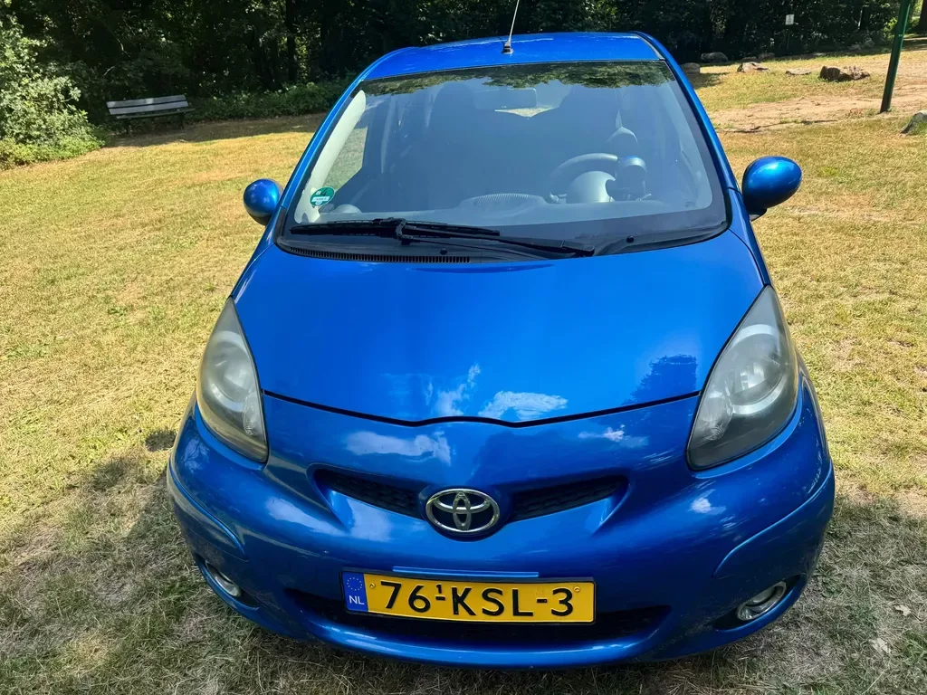 Toyota Aygo (2010) — foto 1