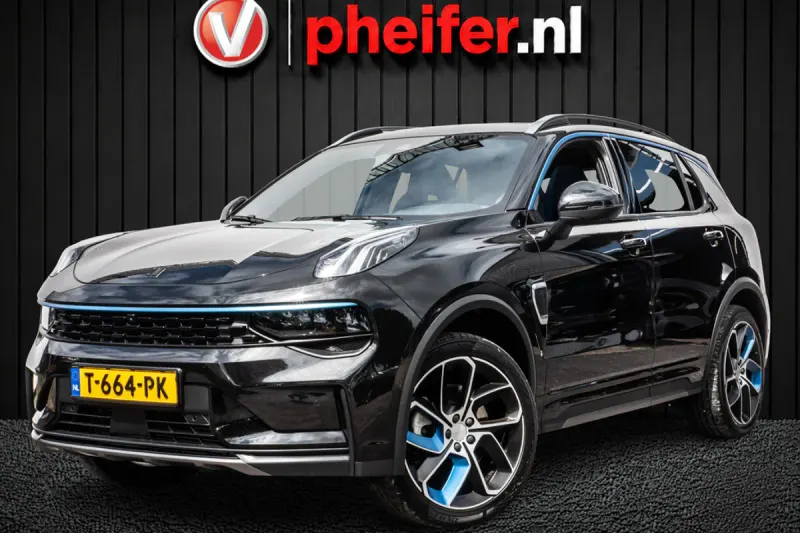 Lynk & Co 01 (2023)