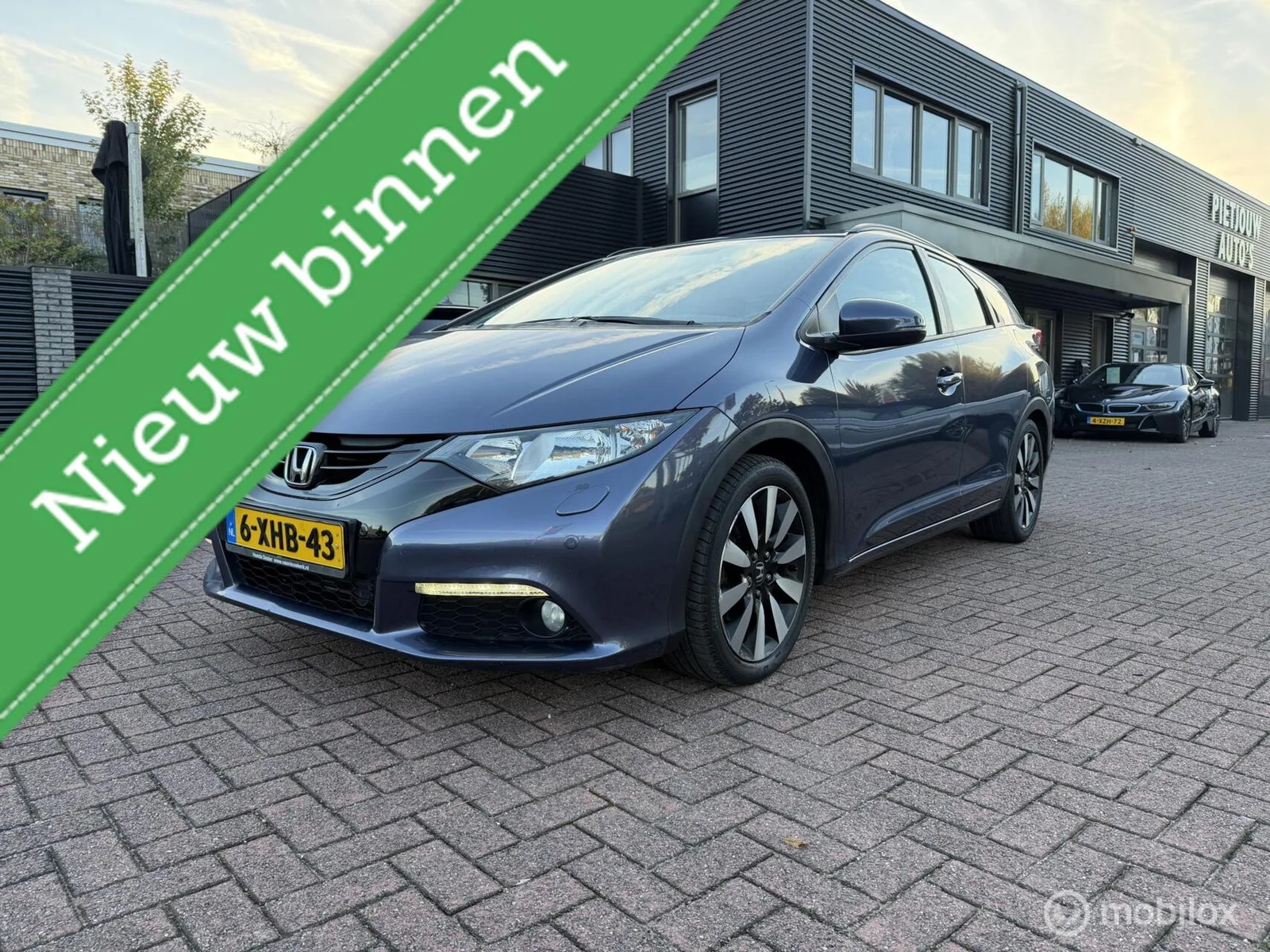Honda Civic (2014) — foto 1