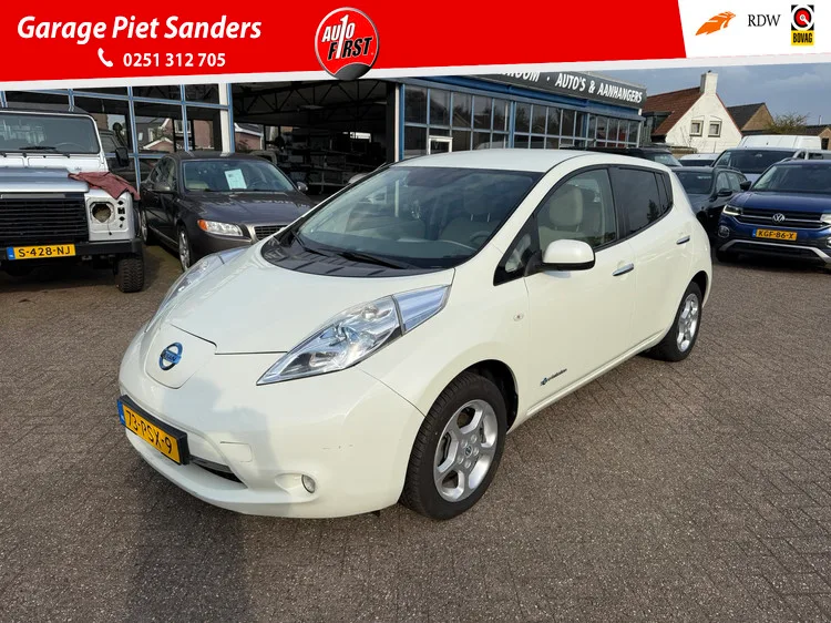 Nissan Leaf (2011) — foto 1