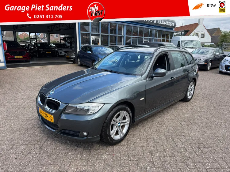 BMW 3-Serie (2011) — foto 1