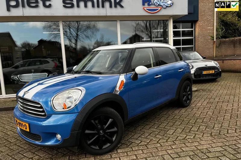 MINI Countryman (2010)