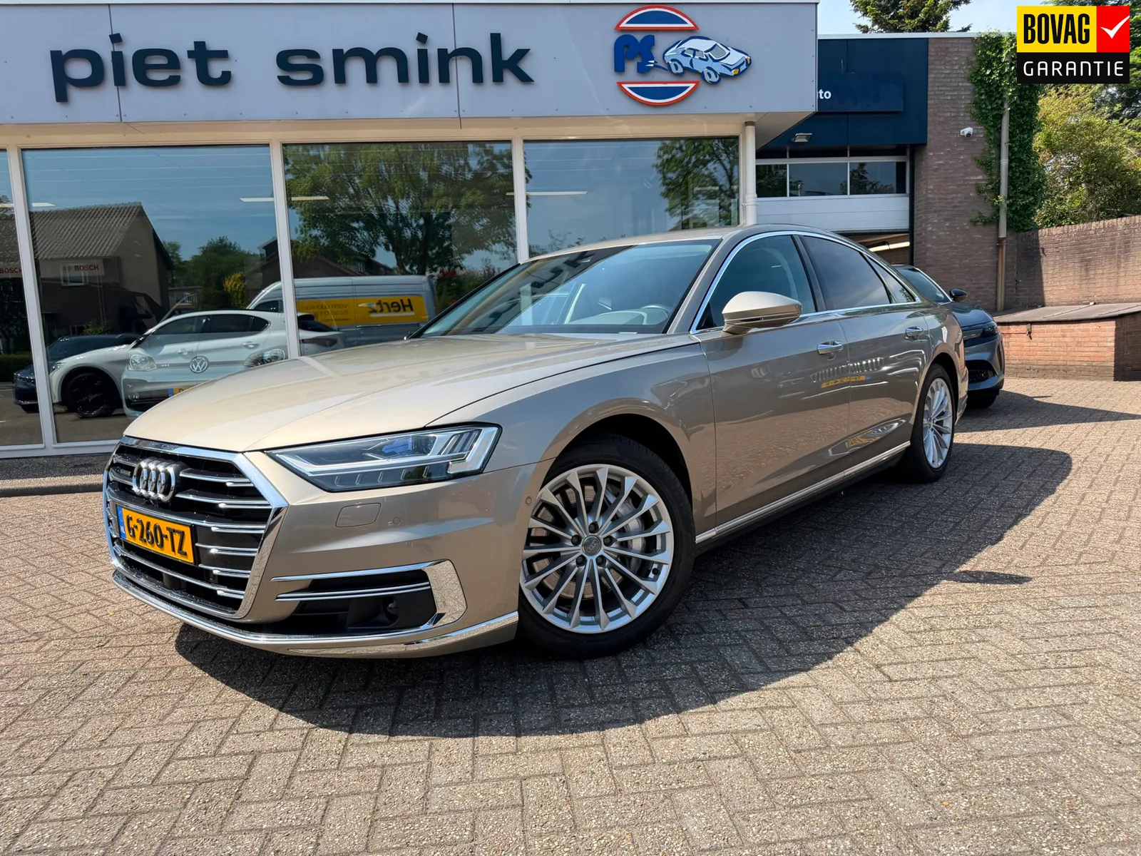 Audi A8 (2018) — foto 1