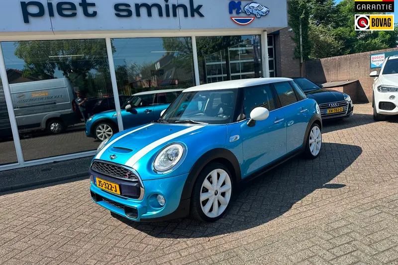 MINI Cooper S (2015)