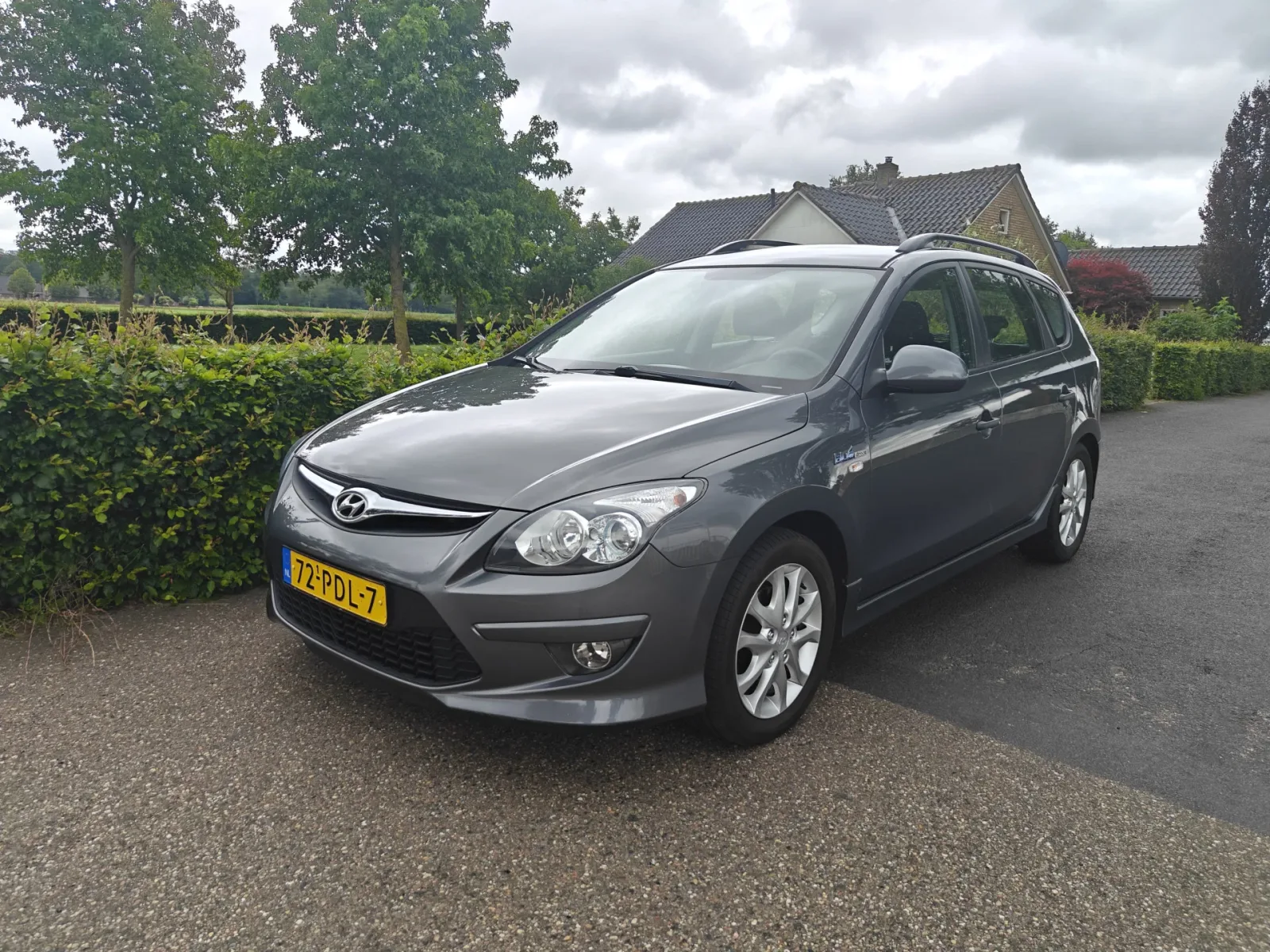 Hyundai i30 (2011) — foto 1