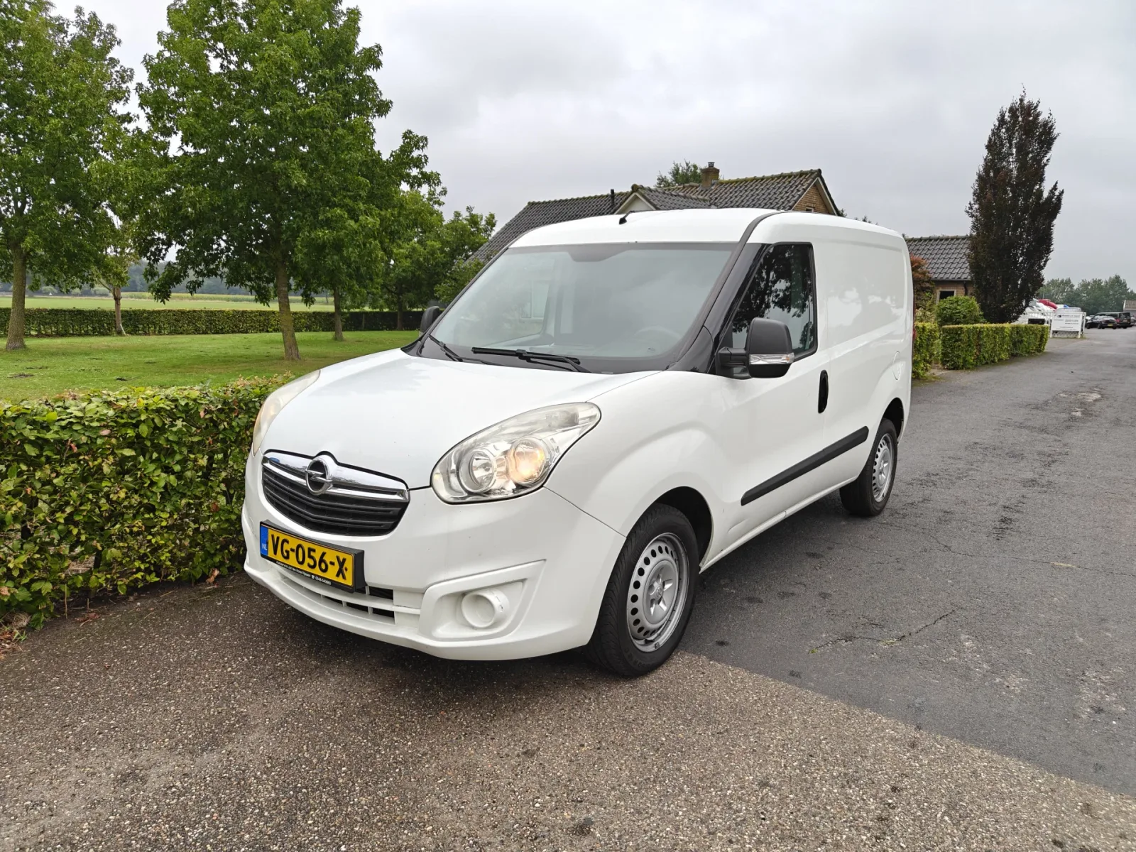 Opel Combo (2014) — foto 1