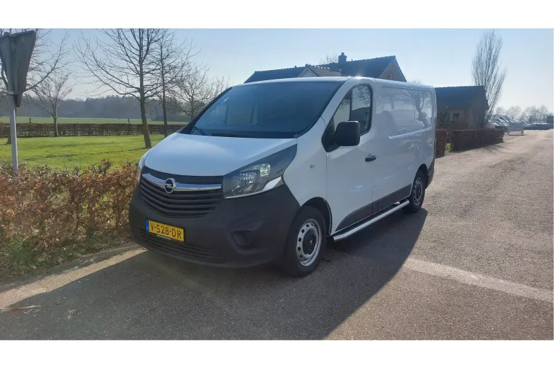Opel Vivaro (2017)