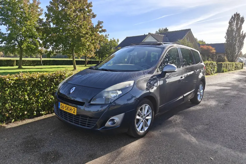Renault Grand Scénic (2011)
