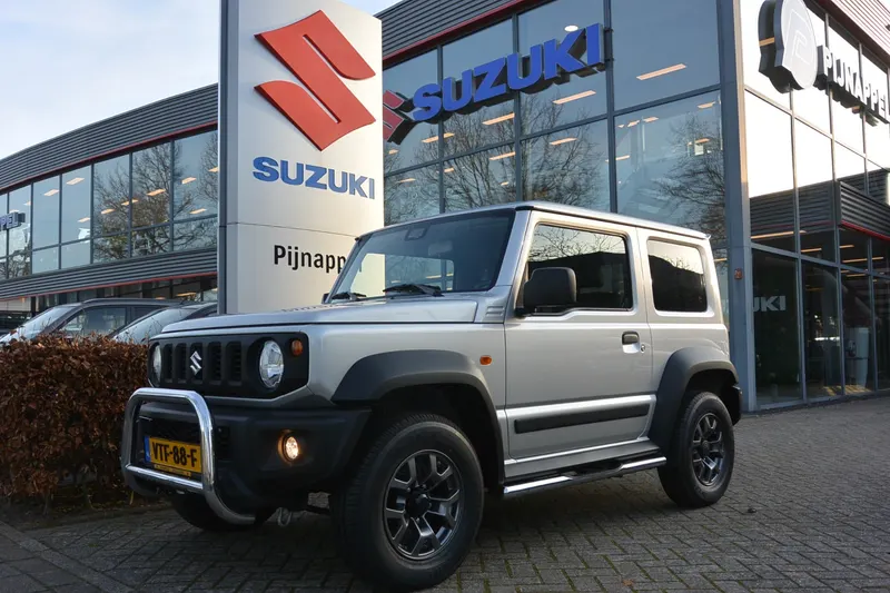 Suzuki JIMNY (2023)
