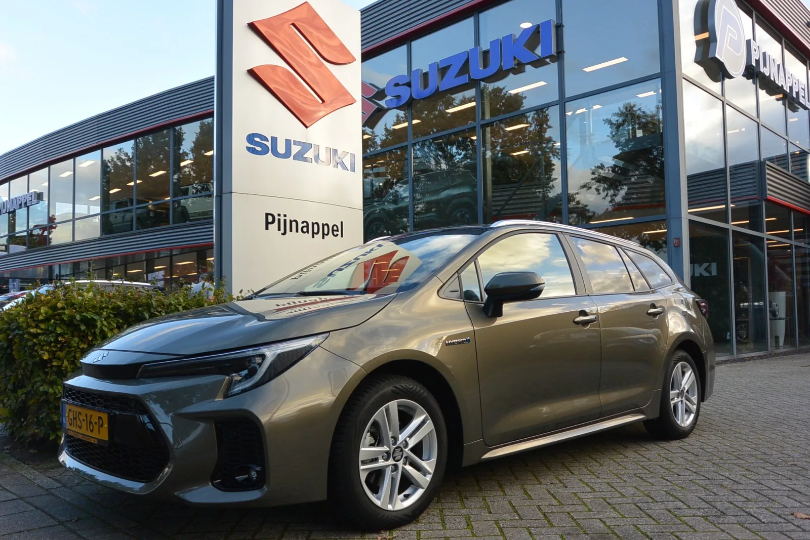Suzuki Swace (2024) — foto 1