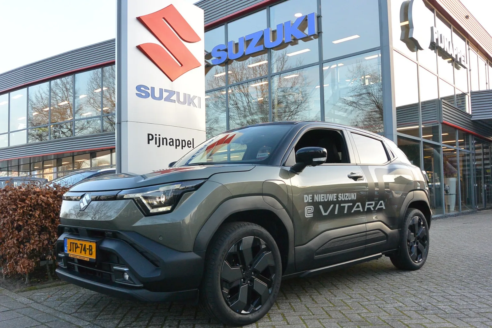 Suzuki e-Vitara (2026) — foto 1
