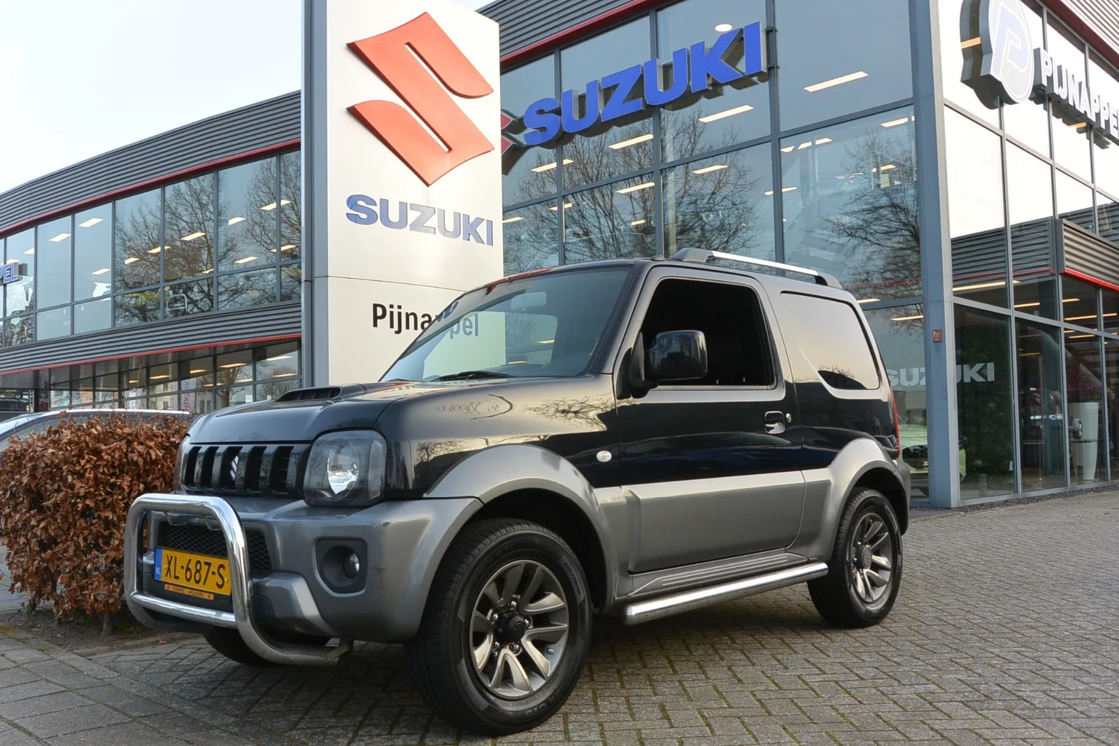 Suzuki JIMNY (2015) — foto 1