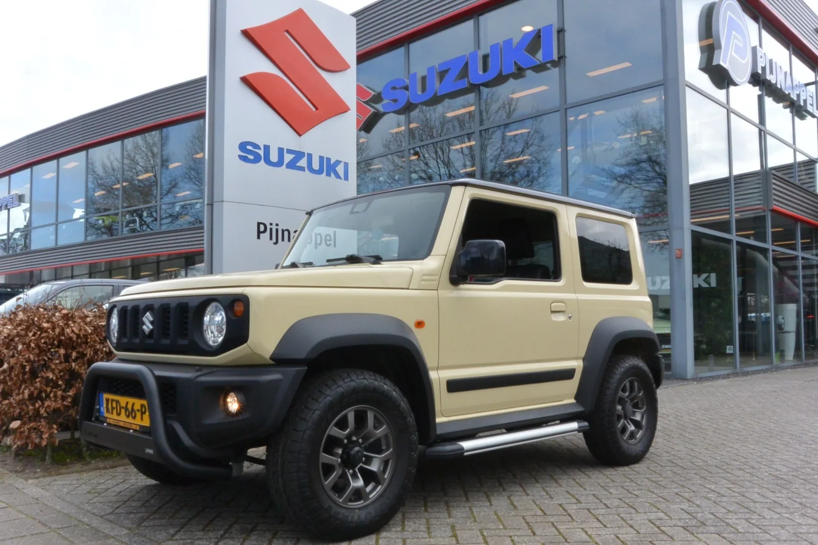Suzuki JIMNY (2020) — foto 1