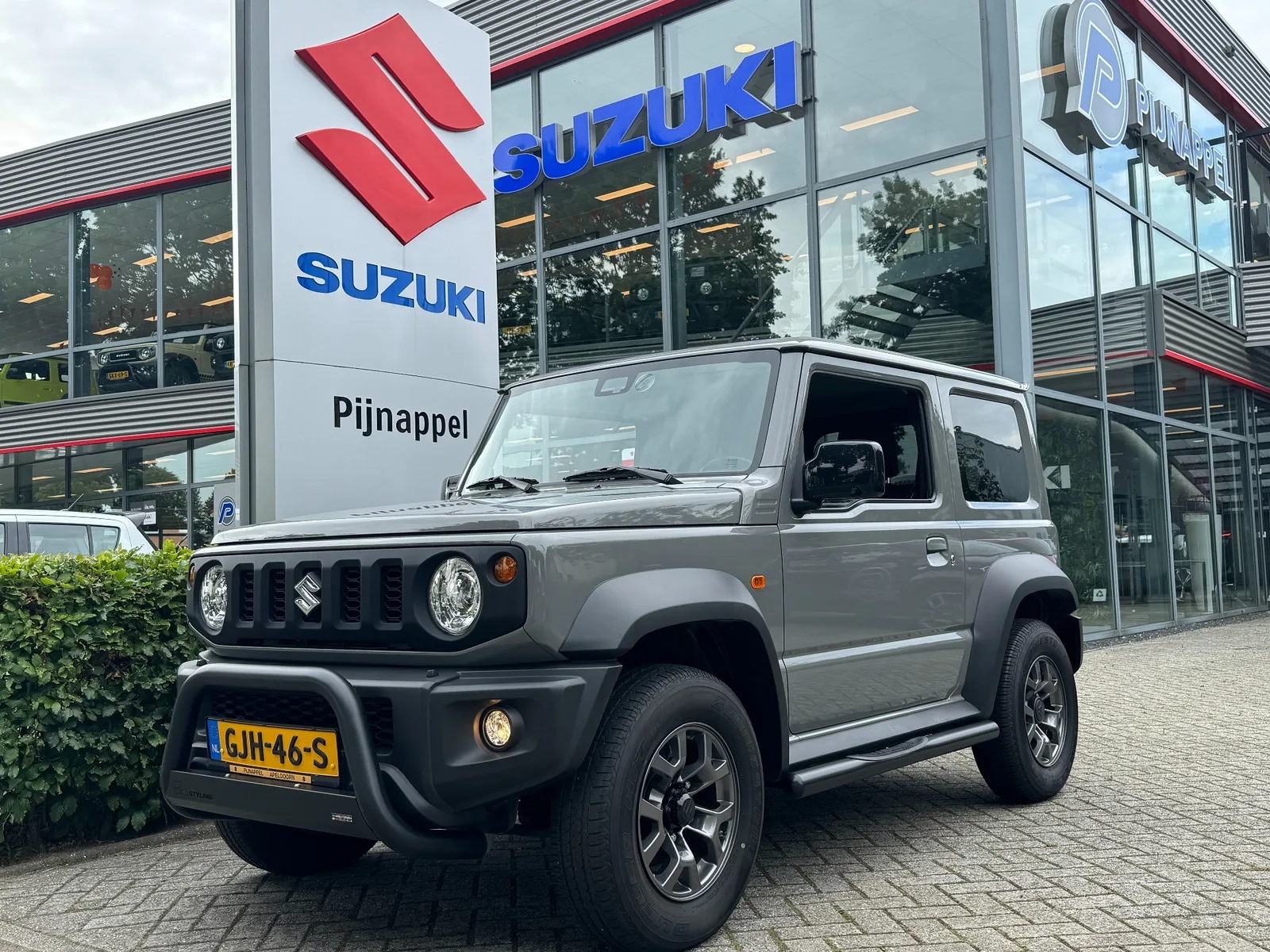 Suzuki JIMNY (2019) — foto 1